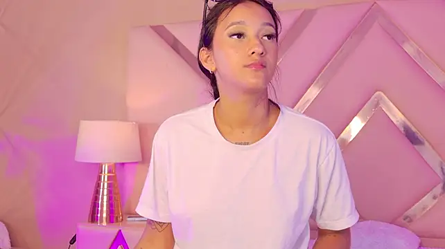 XXX chat uživo modela SamantaKane