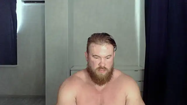 ThorHemsworthRU Adlı Modelin Web Kamerası Şovu