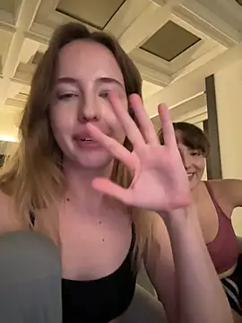 Nura_n_Sarah Webcam Show
