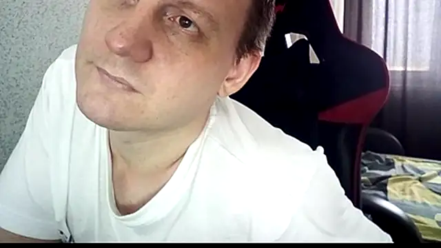 MysteriousWanderer's Live XXX Chat
