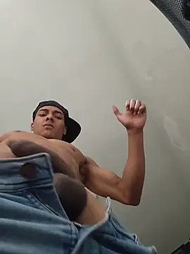 Jhonyblack_1 Show in webcam