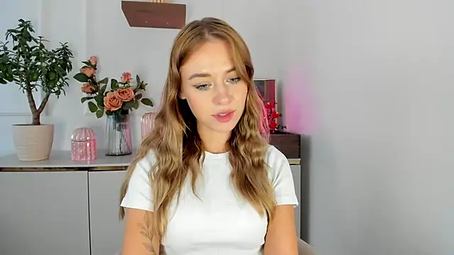 cindyLuvx Chat XXX in diretta