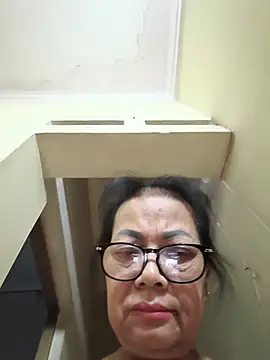 Hotestlove 网络视讯表演