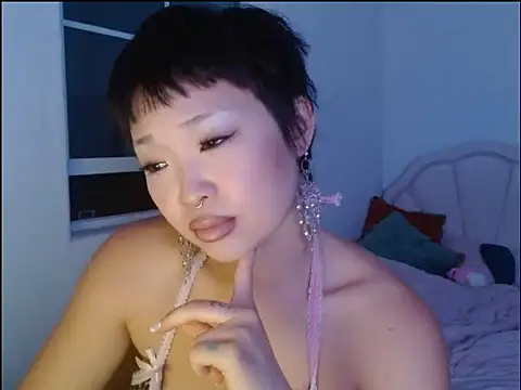 LLspinzz Chat XXX in diretta