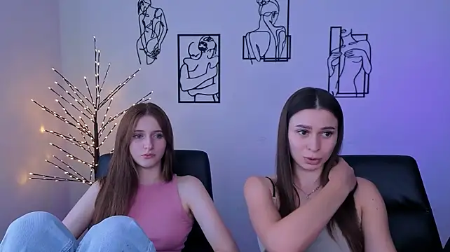 Show modela nekky_mouse na web-kameri