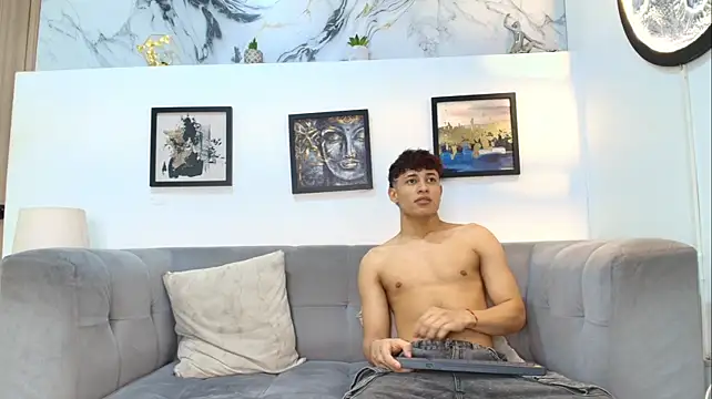 دردشة YOUNG_BOYS_HELL الجنسية المباشرة