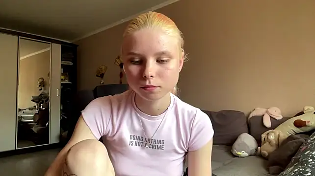 EdwinaDespres Webcam Show
