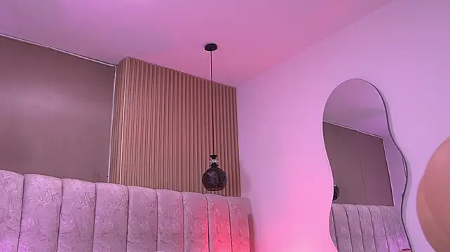 violeta_aroca – Naživo XXX chat