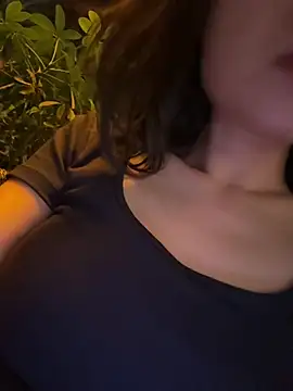 Eva10069 Show Webcam