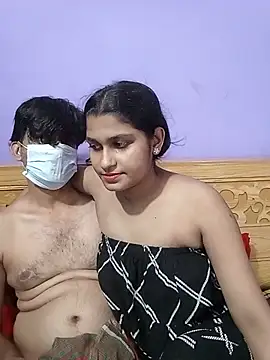 Jerin_Couple61n Webbikameraesitys