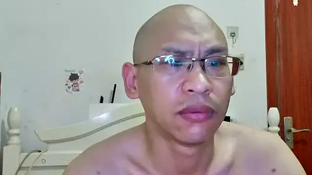 benly888 在線直播表演