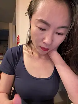 Eva10069 网络 视讯表演