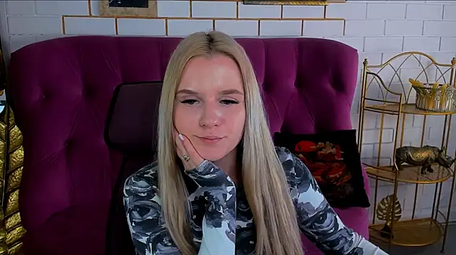 SherriButlers Chat XXX in diretta