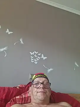 Hotboy18x6 Webcamshow