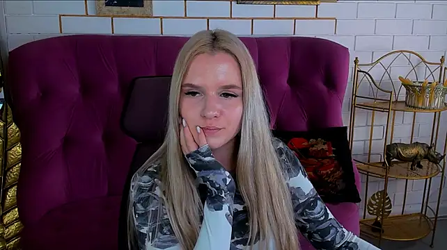 SherriButlers XXX чат на живо