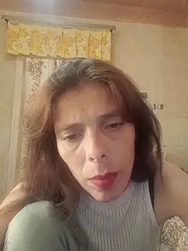 Chat XXX ao vivo de AnnaKissXX