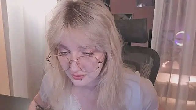 ELLIEJAY Live XXX-chat