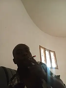 WaiterZim Show in webcam
