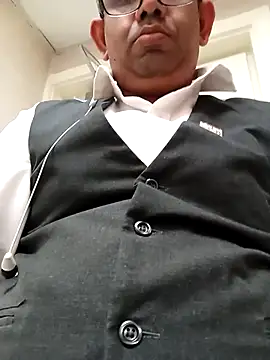 RAINBOWONE's Live XXX Chat