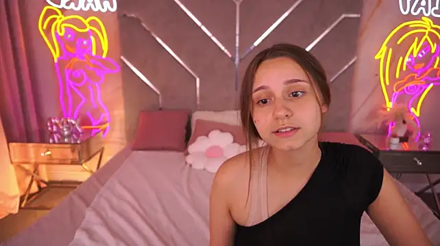 TinyNatalie Obrolan Langsung XXX