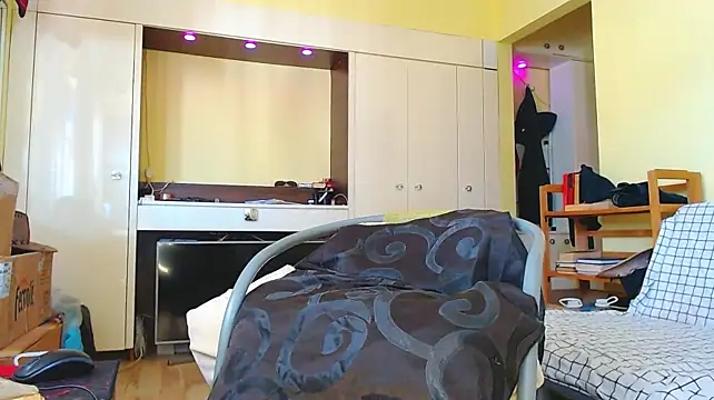XXX chat uživo modela HungEddy