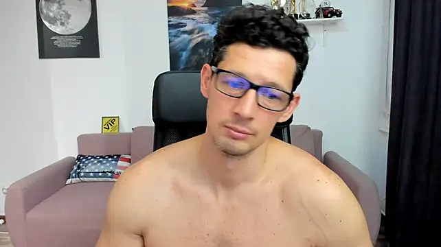 BrutusK08 Webcam show