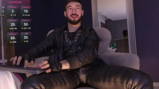 Živý XXX chat MarkWalker__