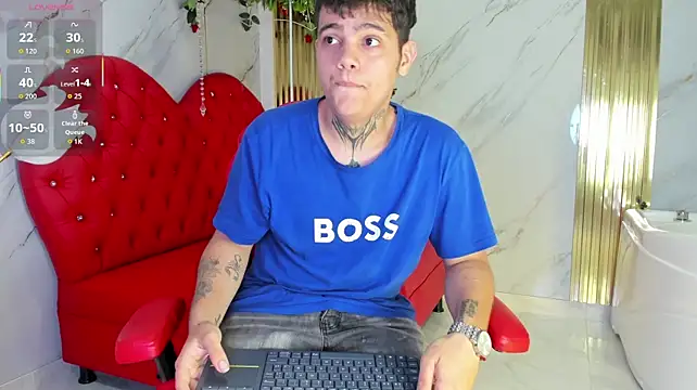 leonel_bigcum élő XXX-chatje