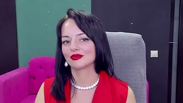 BellaRowan's Live XXX Chat