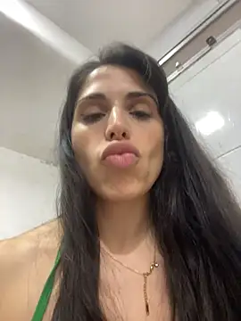 Онлайн чат XXX sweetwanda
