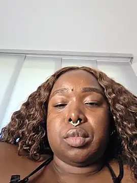 Chat XXX en directo de TanishaEvans