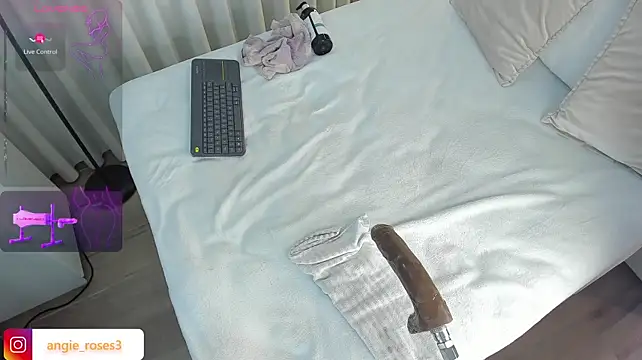 Show Webcam de angiee_roses