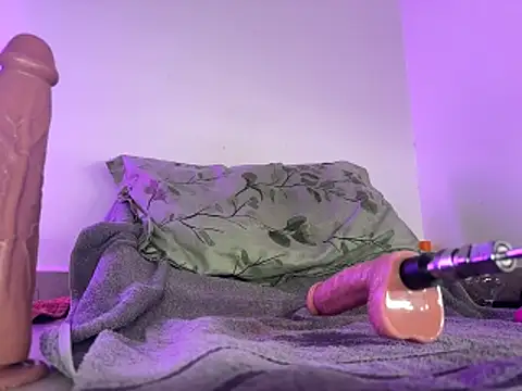 XXX chat uživo modela ChocolateBoy-Pussy