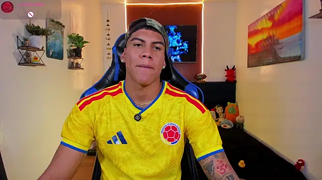 Damian_latinxxxn Webbikameraesitys