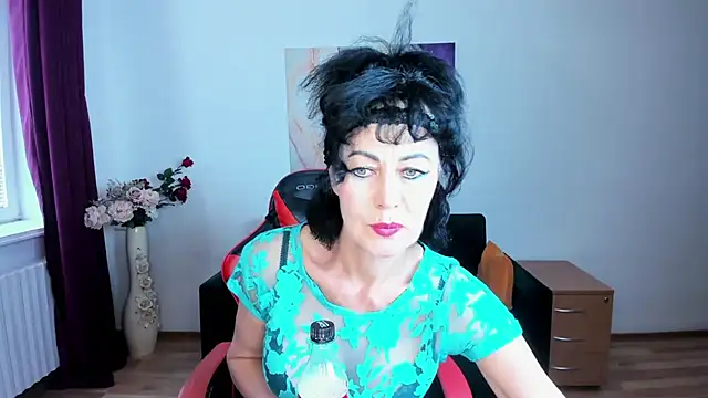 Silvia_WallecのライブXXXチャット