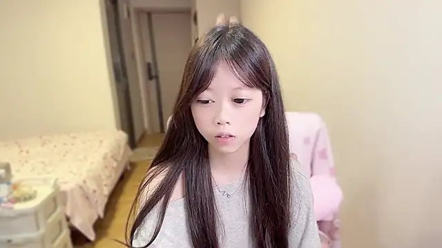 xiaobaozi-520's Live XXX Chat