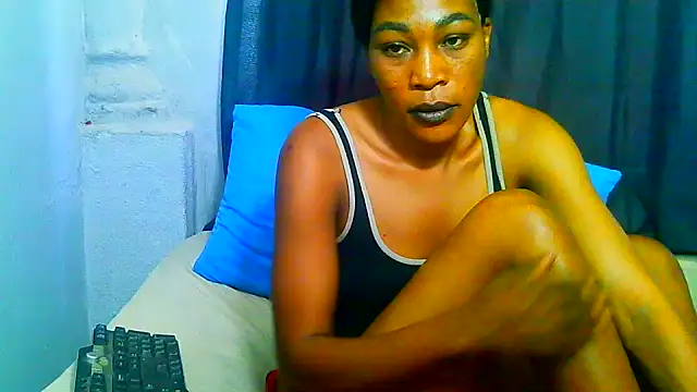 freaky_naughty Chat XXX in diretta