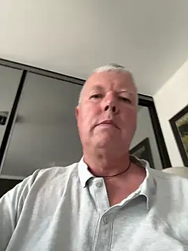 cumboy: απευθείας συνομιλία ΧΧΧ