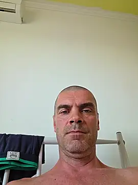 SIRMASTERDOMINATORXXL – Live XXX-chat