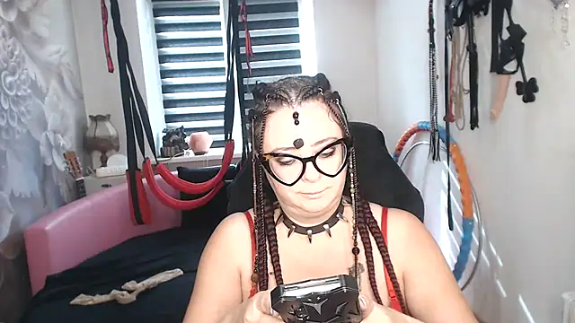 XXX chat uživo modela MISSgoddessMARIA