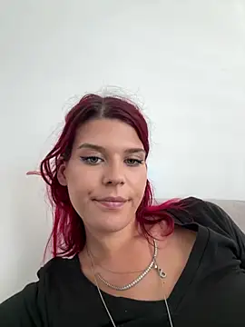 צ'אט XXX בשידור חי של RiriRoseey
