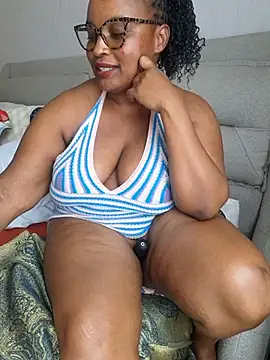 Goddess_of_Hearts Chat XXX live