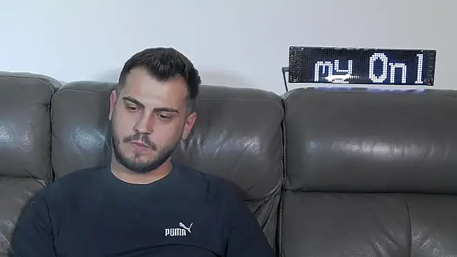 CrazyDom1 Webcam show