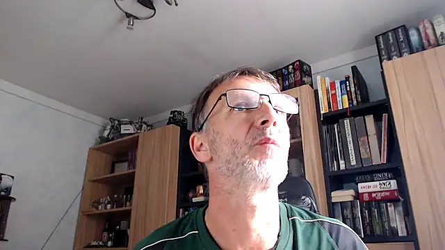 Chat XXX en directo de Horwein