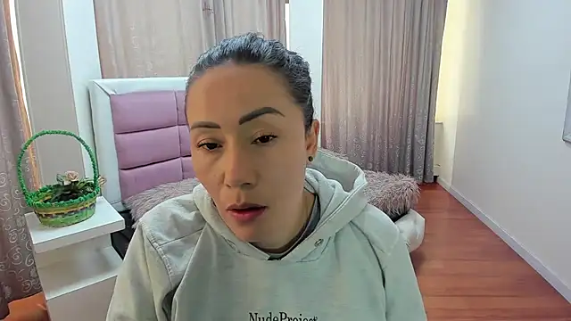 gaby_trent Live XXX Chat