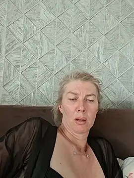 stellahere8 – Naživo XXX chat