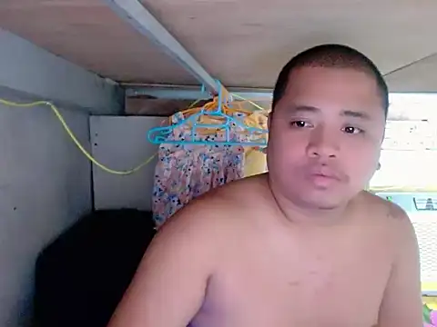 UnisexForYoun Webbikameraesitys