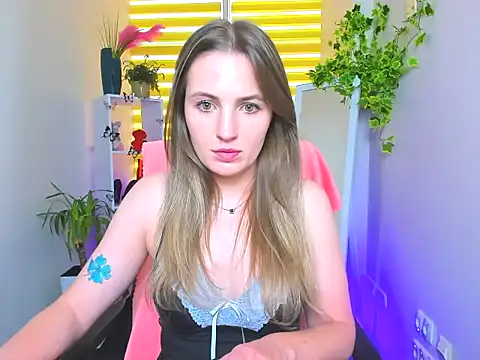 Mila-moon Adlı Modelin Canlı XXX Sohbeti