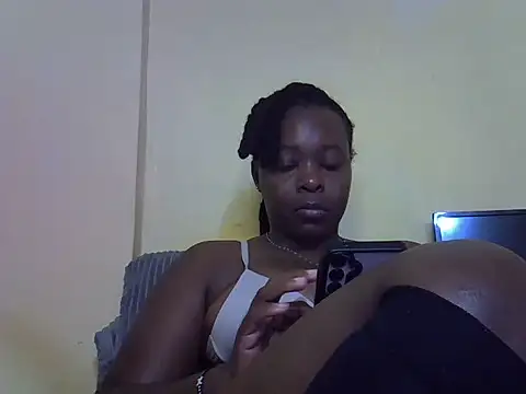 Ebony_dezires Adlı Modelin Canlı XXX Sohbeti