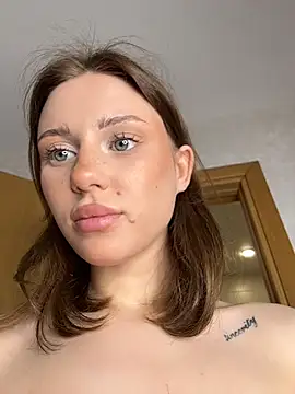 Chat +18 de LilyLun ao vivo
